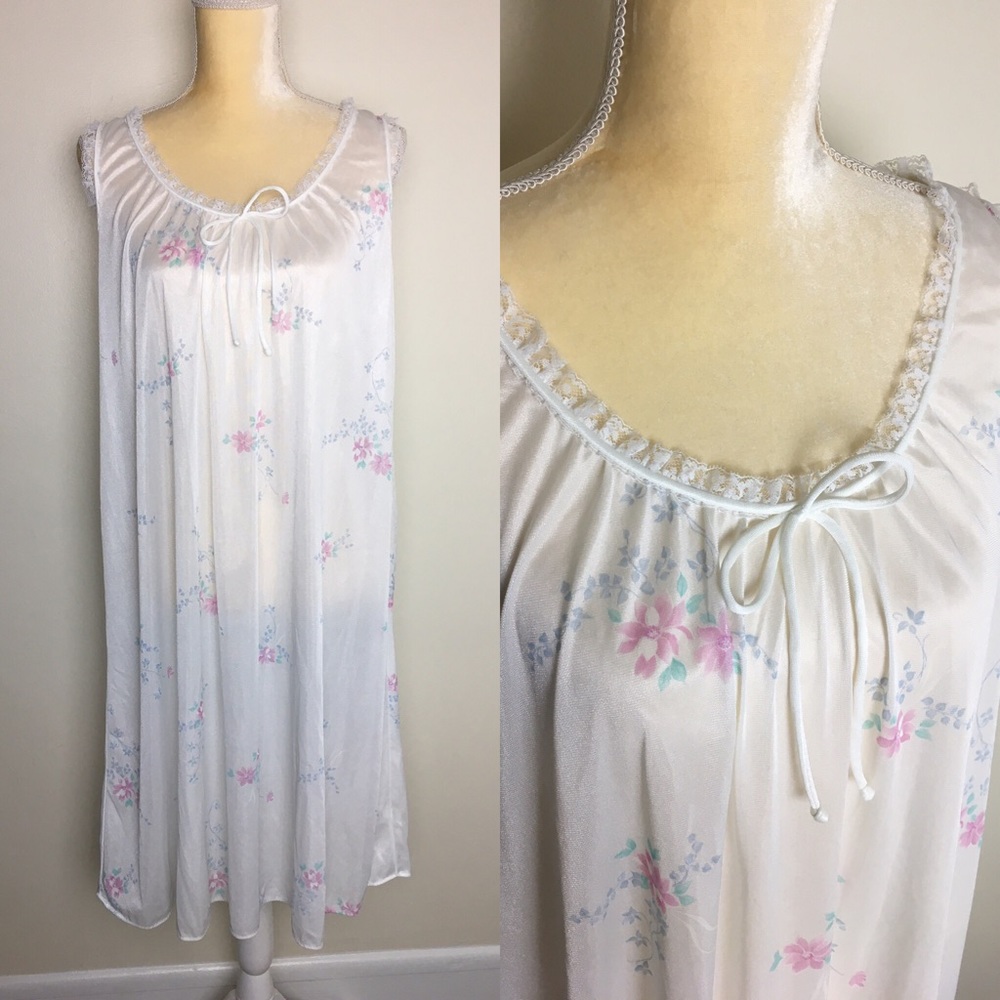 Vintage 1980s 90s Valmode nightgown lingerie